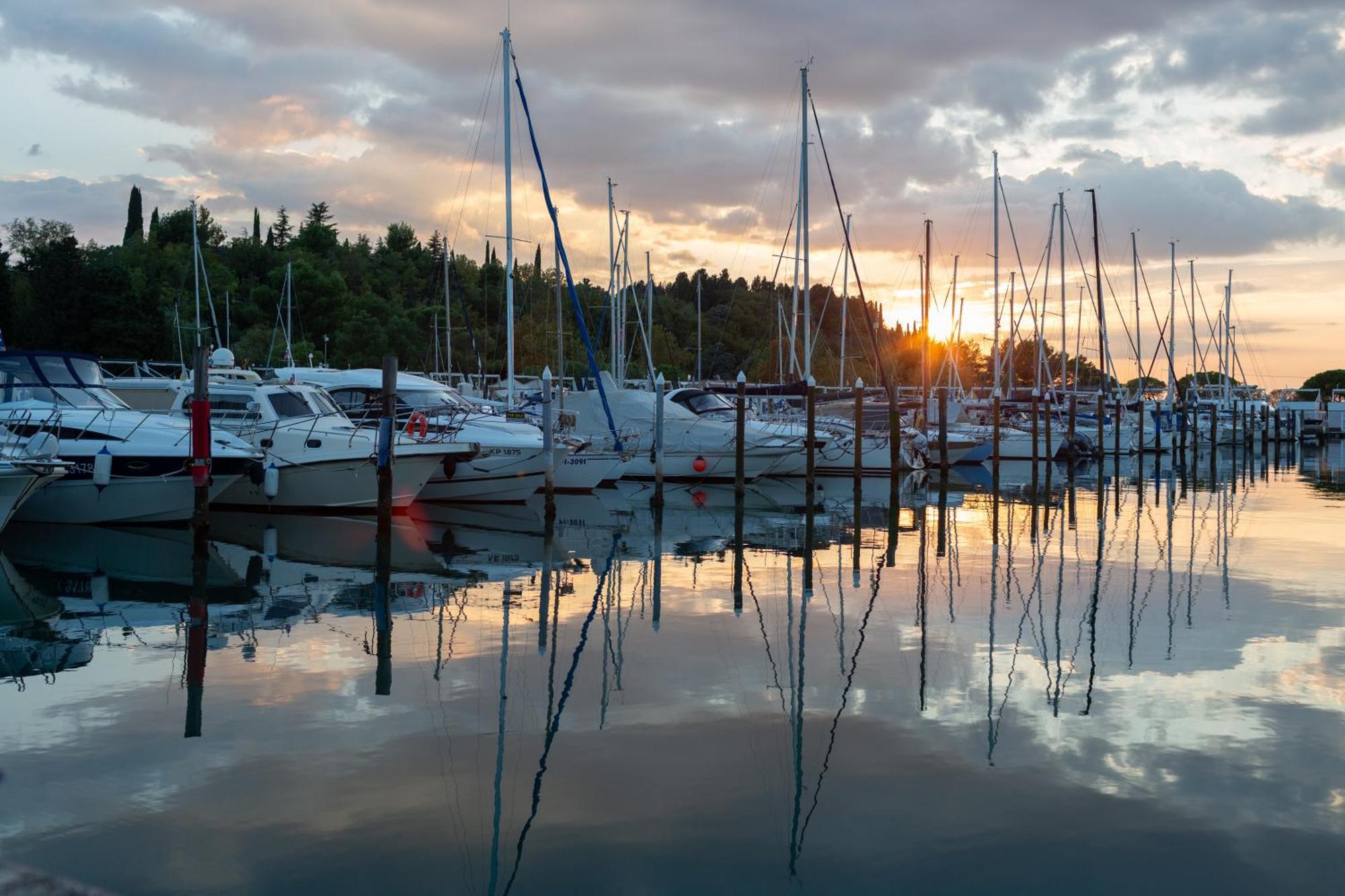 Floating Sea House Shark 3 Daire Portorož Dış mekan fotoğraf