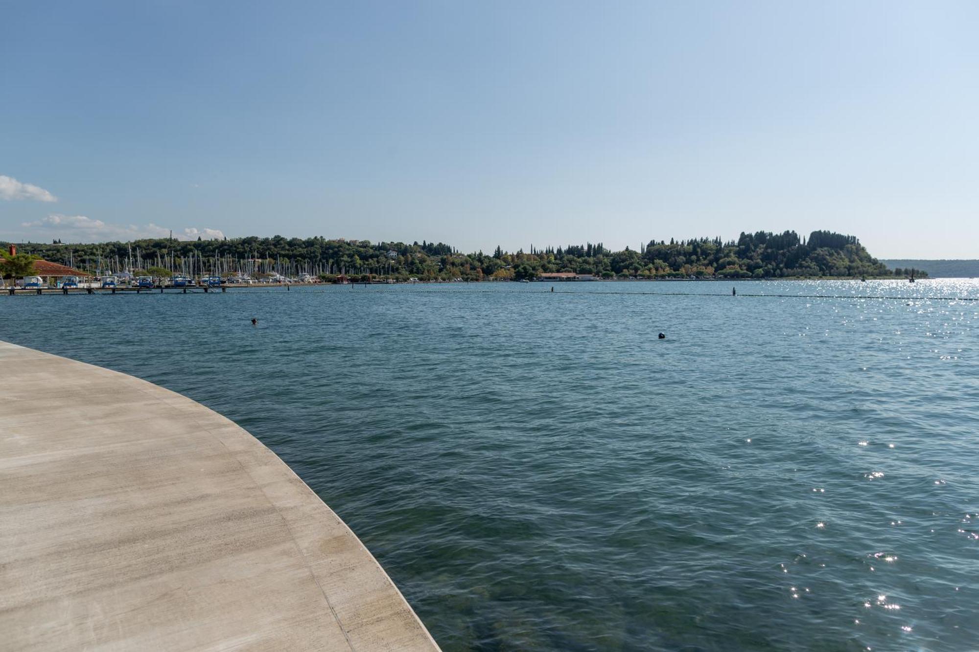 Floating Sea House Shark 3 Daire Portorož Dış mekan fotoğraf